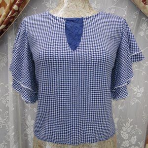 Jealous 21Houndstooth Ruffle Sleeve Top